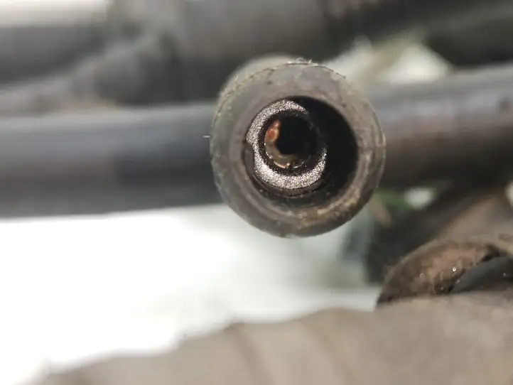 Volkswagen PASSAT B6 (2005 - 2010) Проводка двигателя — фото 6