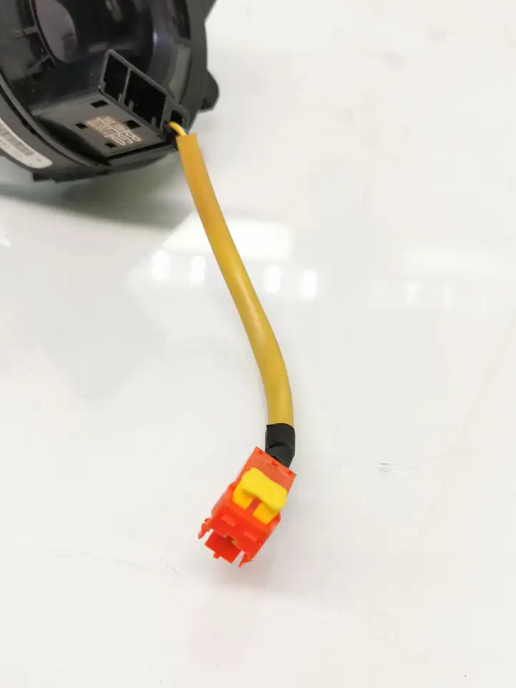 Toyota Auris 150 (2006 - 2012) 8924533040 Контактное кольцо SRS — фото 3