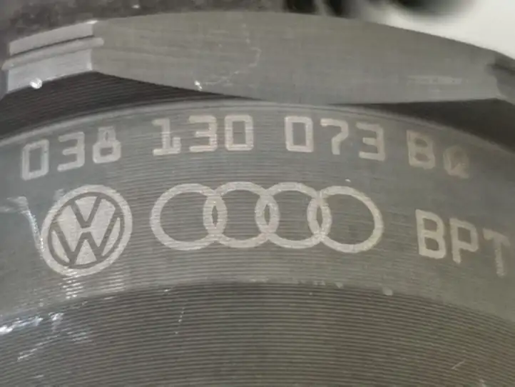 Volkswagen Golf V (2003 - 2009) 038130073BQ Форсунка — фото 4