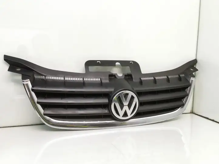 Volkswagen Touran I (2003 - 2010) 1T0853601A Верхняя решетка радиатора — фото 1