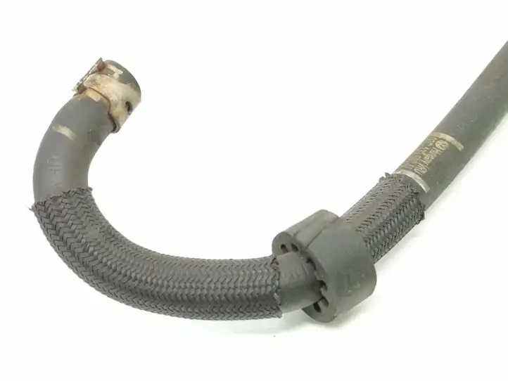 Volkswagen Golf V (2003 - 2009) 03C133660AL Трубка топливной системы — фото 3