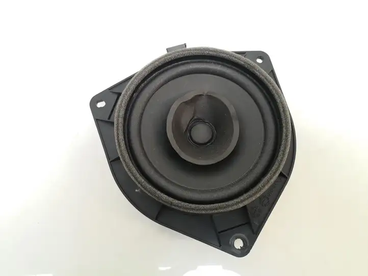 Toyota Avensis T250 (2006 - 2009) 8616002380 Динамики задних дверей — фото 1