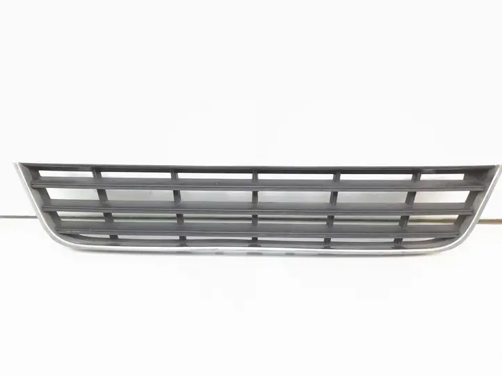 Volkswagen PASSAT B6 (2005 - 2010) 3C0853677 Нижняя решетка переднего бампера — фото 1