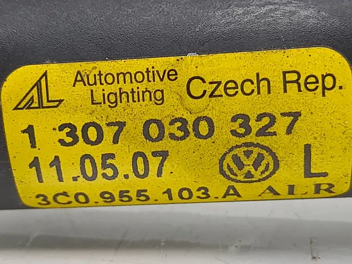 Volkswagen PASSAT B6 (2005 - 2010) 3C0955103A Распылители омывателя — фото 4