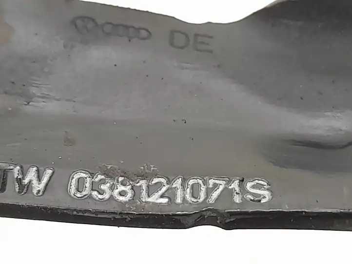 Audi A4 S4 B6 8E 8H (2000 - 2006) 038121071S Шланги системы охлаждения — фото 6