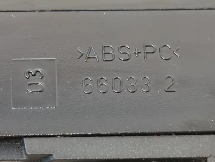 Opel Astra H (2004 - 2009) 13100105 Включатель аварийных фонарей — фото 6