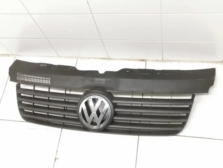 Volkswagen Transporter - Caravelle T5 (2003 - 2009) 7H08071015 Верхняя решетка радиатора — фото 1