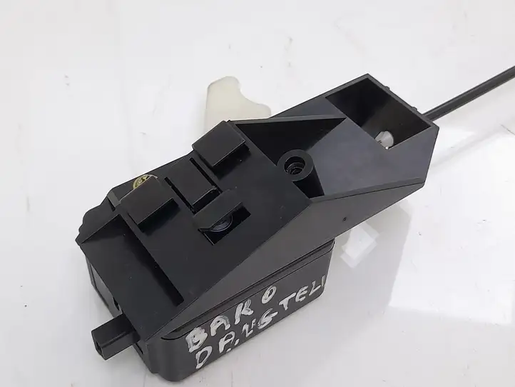 Mini One Cooper R50-53 (2000 - 2012) 7152588 Замок крышки топливного бака — фото 7