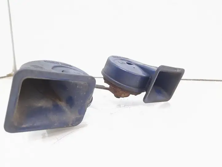 Mazda 6 (2009 - 2012) KUG70A Звуковой сигнал — фото 1