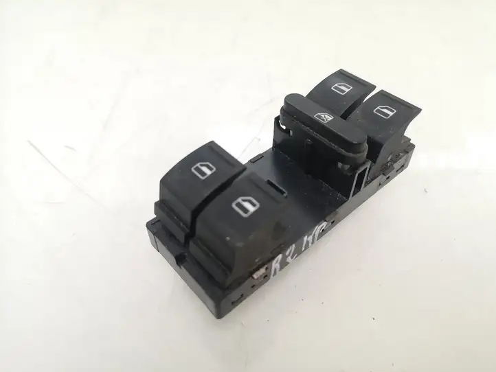 Skoda Octavia Mk2 (1Z) (2004 - 2013) 1Z0959858B Блок кнопок стеклоподъемников — фото 1