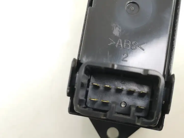 Mitsubishi Lancer VIII (2007 - 2011) 8608A067 Кнопка стеклоподъемников — фото 3