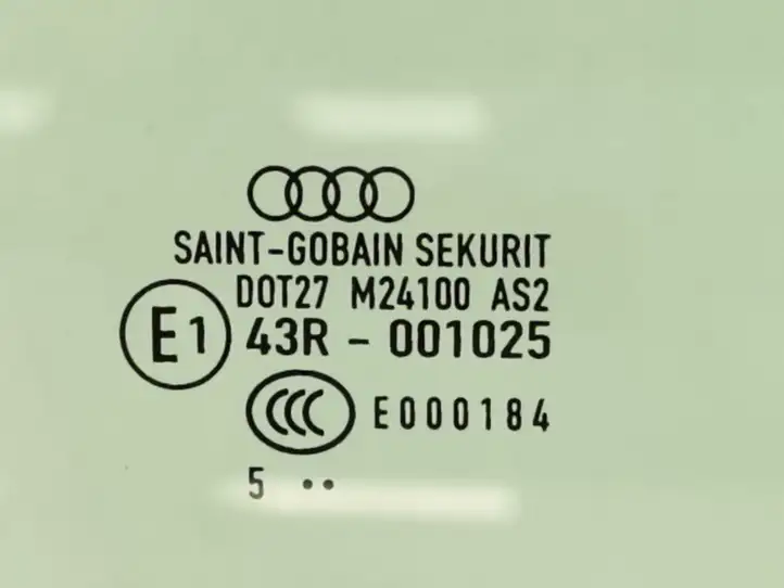 Audi A4 S4 B7 8E 8H (2004 - 2009) Стекло передней двери — фото 4