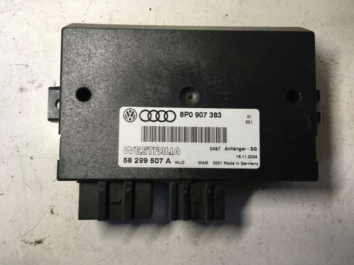 Volkswagen Touran I (2003 - 2010)  8P0907383 Блок управления крюка для прицепа