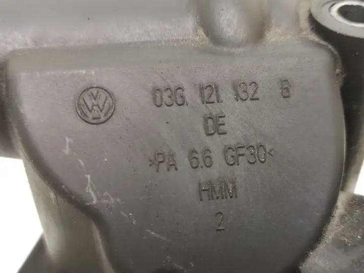 Volkswagen Touran I (2003 - 2010) 03G121132B Шланги системы охлаждения — фото 3