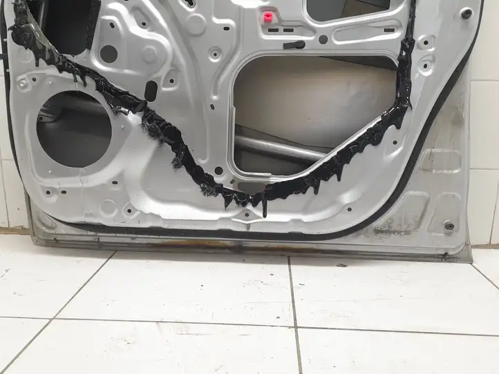 Toyota Verso (2012 - 2015) Дверь — фото 2