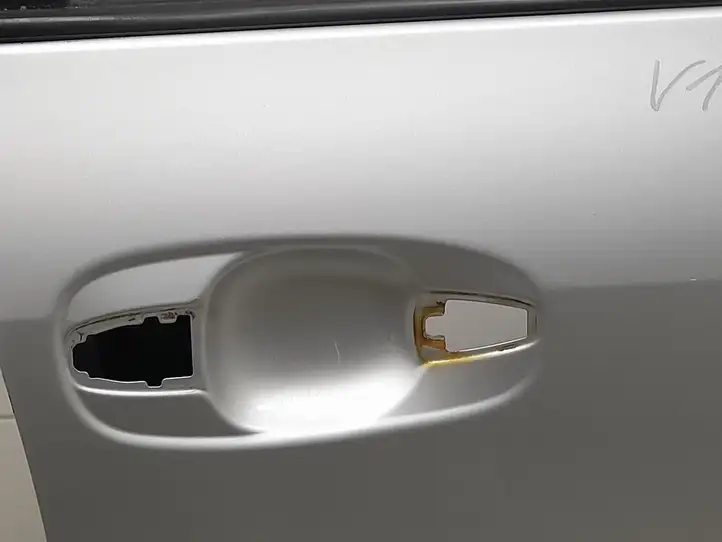 Toyota Verso (2012 - 2015) Дверь — фото 4