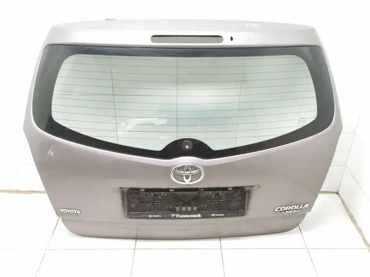 Toyota Corolla Verso E121 (2004 - 2007) Крышка багажника — фото 3