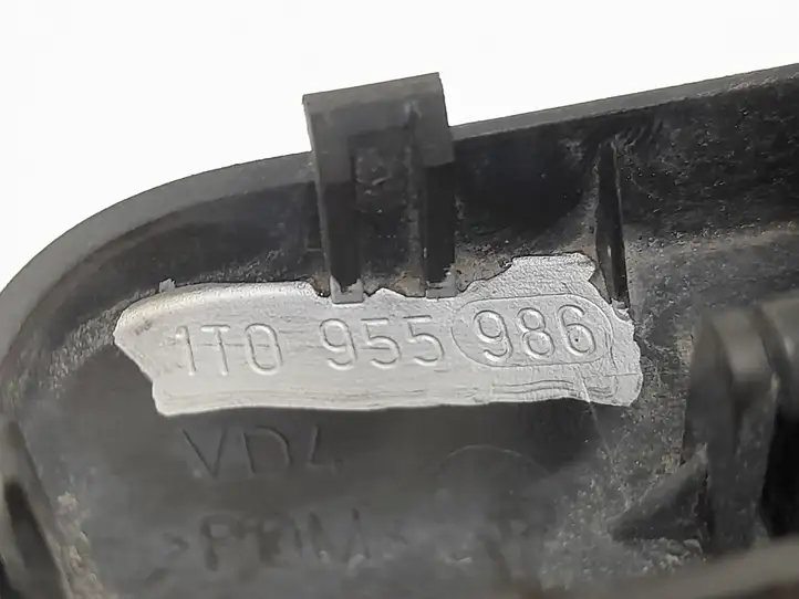 Volkswagen Touran I (2003 - 2010) 1T0955986 Форсунка омывателя лобового стекла — фото 3