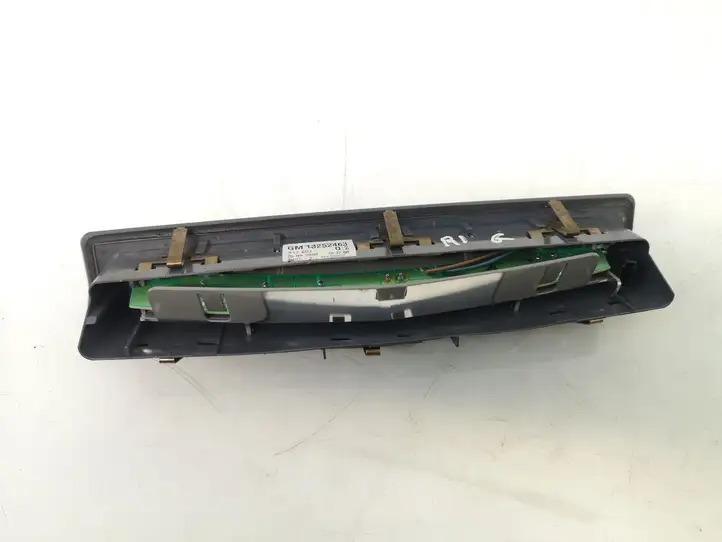 Opel Astra H (2004 - 2009) 13252463 Дополнительный стоп фонарь — фото 3