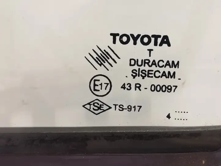 Toyota Corolla Verso E121 (2004 - 2007) 682160F010 Форточка двери — фото 2