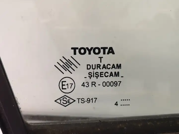Toyota Corolla Verso E121 (2004 - 2007) 682150F010 Форточка двери — фото 2