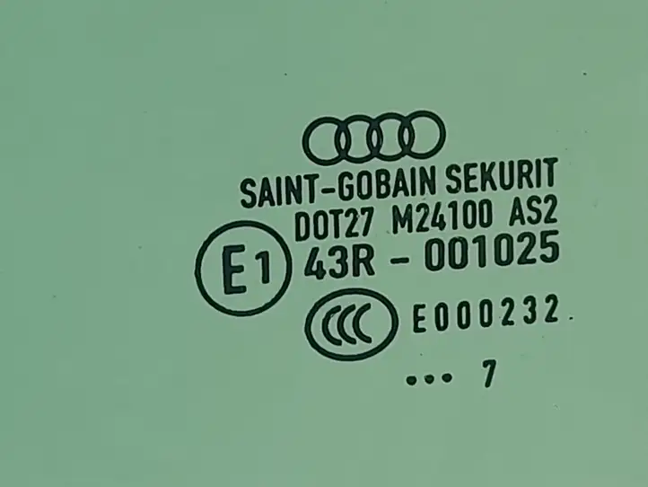 Audi A3/S3 8P (2004 - 2008) Стекло передней двери — фото 2