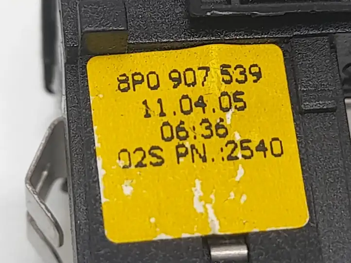 Audi A3/S3 8P (2004 - 2008) 8P0907539 Датчик света — фото 2