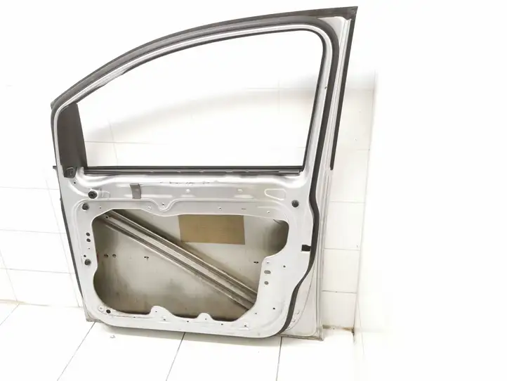 Volkswagen Touran I (2003 - 2010) Дверь — фото 2