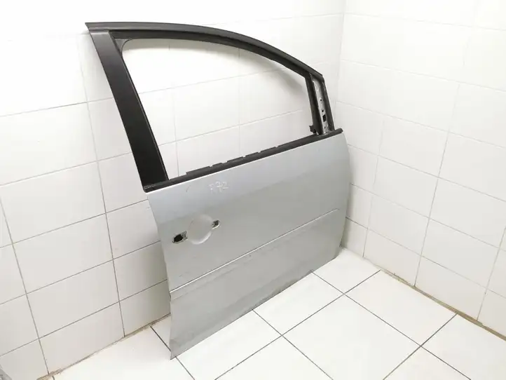 Volkswagen Touran I (2003 - 2010) Дверь — фото 3