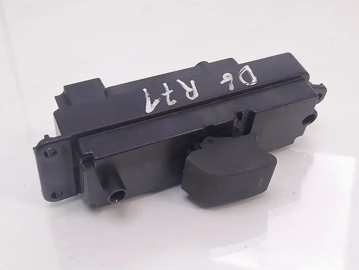 Mazda 6 (2005 - 2007) GS1D66380 Кнопка стеклоподъемников — фото 2