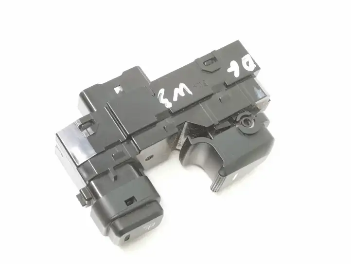 Hyundai ix35 (2009 - 2013) 3835311310 Блок кнопок стеклоподъемников — фото 6