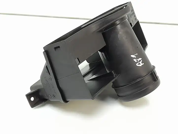 Audi A3/S3 8P (2004 - 2008) 1K0805962 Детали воздухозаборника — фото 1