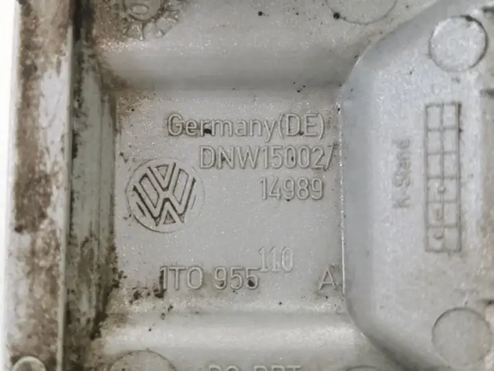 Volkswagen Touran I (2003 - 2010) 1T0955110A Крышка омывателя фар — фото 3