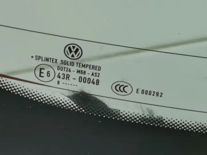 Volkswagen Touran I (2003 - 2010) Крышка багажника — фото 6