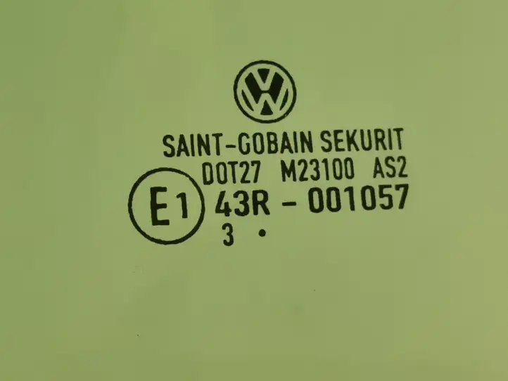 Volkswagen Golf V (2003 - 2009) Стекло задней двери — фото 2