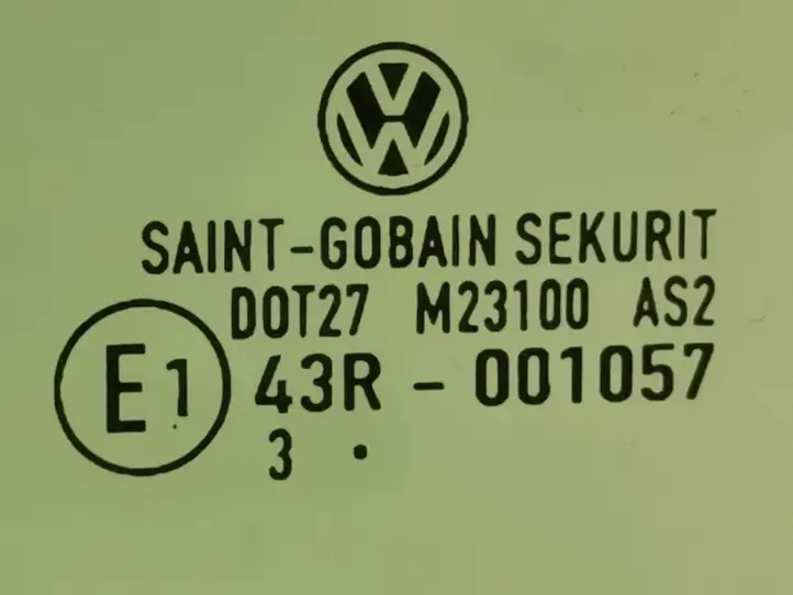 Volkswagen Golf V (2003 - 2009) Форточка двери — фото 2