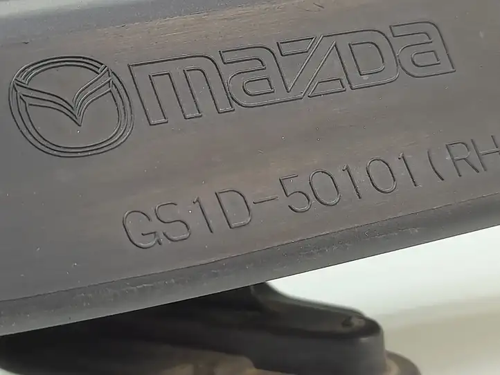 Mazda 6 (2005 - 2007) GS1D50101 Нижняя решетка переднего бампера — фото 4