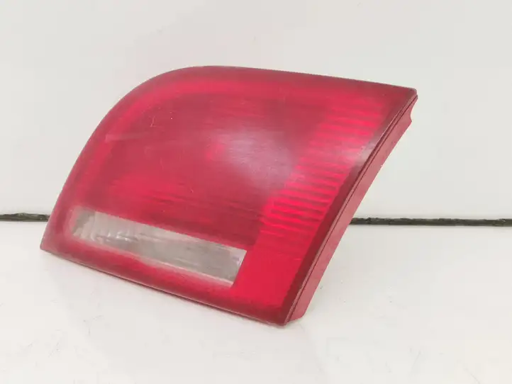 Audi A3/S3 8P (2004 - 2008) 8P4945093B20S Задний фонарь в крышке багажника — фото 6