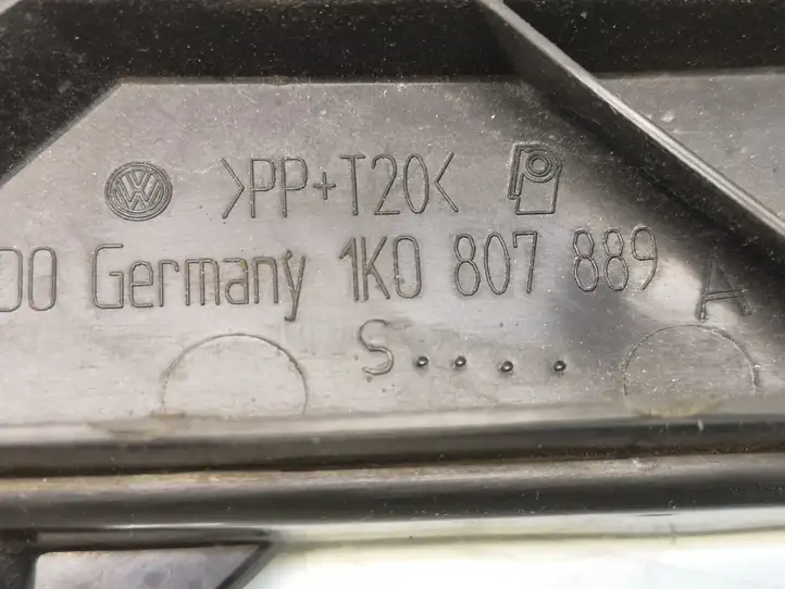 Volkswagen Golf V (2003 - 2009) 1K0807889A Кронштейн переднего бампера — фото 4