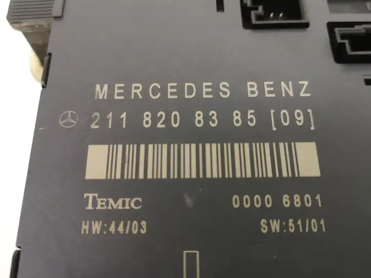 Mercedes-Benz E W211 (2002 - 2009) 2118208385 Блок управления дверью — фото 6