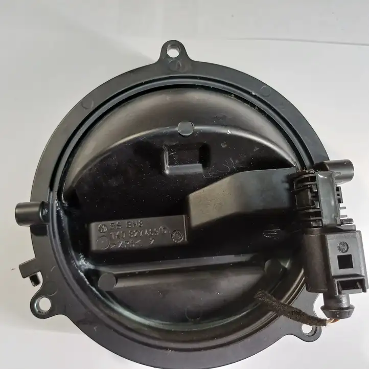 Volkswagen Golf V (2003 - 2009) 1K0827469D Ручка крышки багажника — фото 3