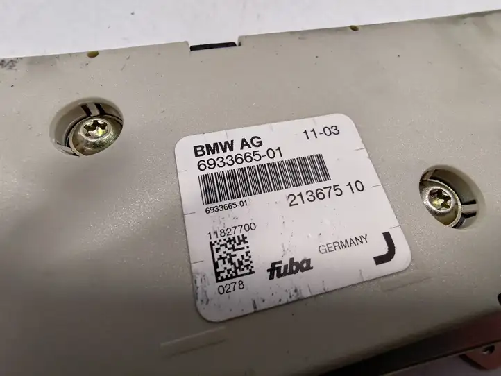 BMW 7 E65 E66 (2001 - 2008) 65206942398 Усилитель антенны — фото 6