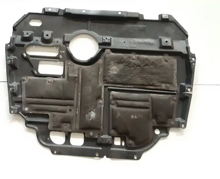 Toyota Prius (XW30) (2009 - 2015) 5141076013 Защита двигателя — фото 5