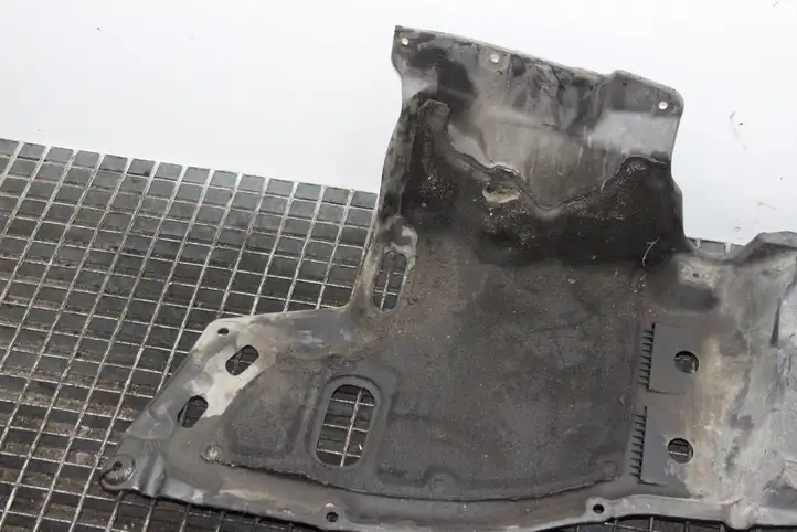 Toyota Corolla Verso E121 (2004 - 2007) 514090F012 Защита двигателя — фото 2