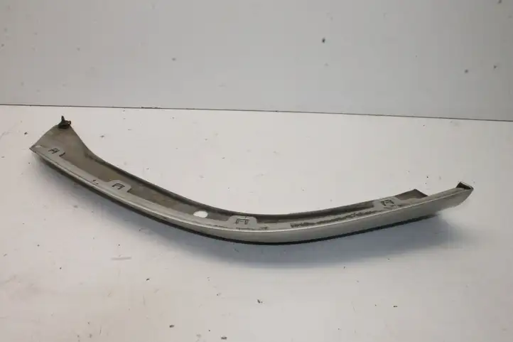 Toyota Corolla Verso E121 (2004 - 2007) 768520F010 Другая часть кузова — фото 4