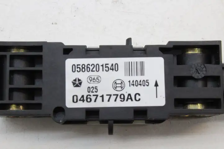 Jeep Grand Cherokee (WK) (2004 - 2010) 04671779AC Датчик удара SRS — фото 4