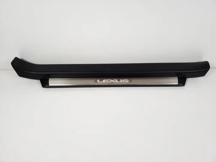 Lexus GS250 300 350 300h 450h (2011 - 2015) 6792030070 Внутренняя отделка переднего порога — фото 1