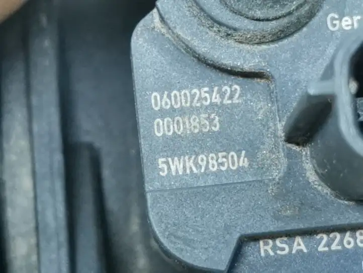 Renault Master III (2010 - ) 165765213R Датчик массового расхода воздуха — фото 8