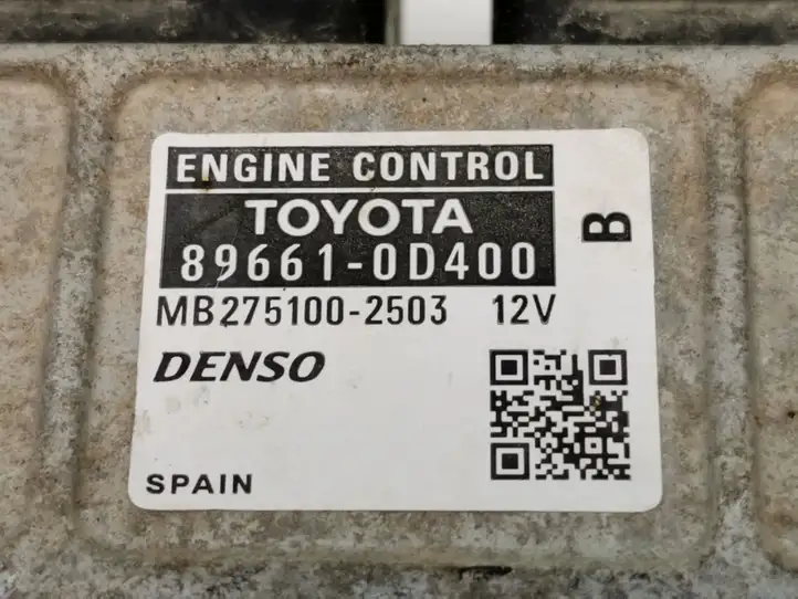 Toyota Yaris (2005 - 2009) 896610D400 Блок управления двигателем (ЭБУ) — фото 6