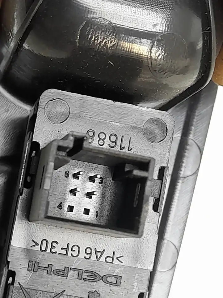 Peugeot 308 (2007 - 2013) 96573850XT Блок кнопок стеклоподъемников — фото 4